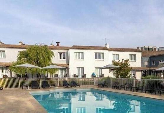 Logis LE RABELAIS Hôtel- Restaurant - SPA 1