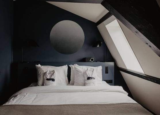 The Nox Hotel 1
