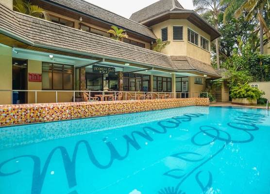 Mimosa Court Apartments 1
