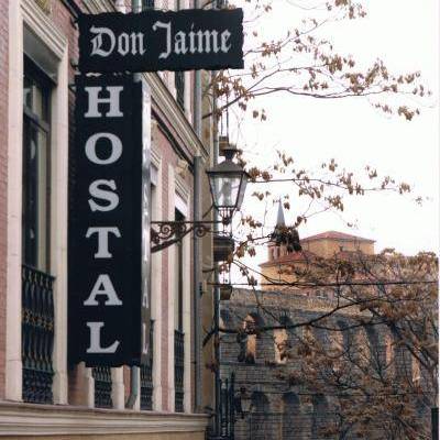 Hostal Don Jaime I y II 1