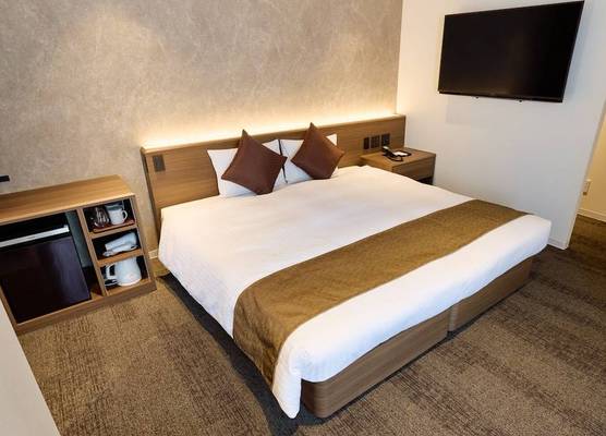Ginza International Hotel 1