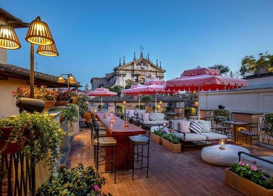 9Hotel Cesari 1