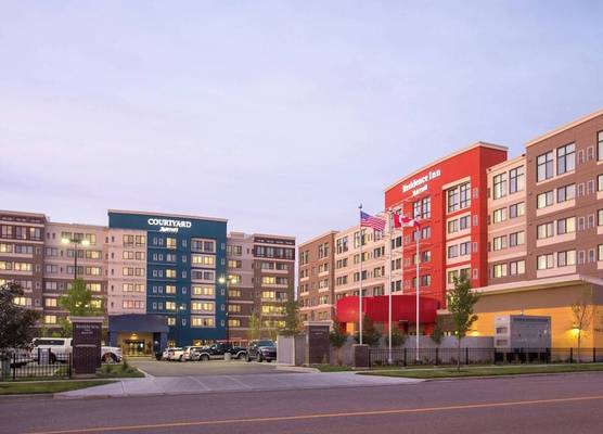 Residence Inn by Marriott Calgary South 1