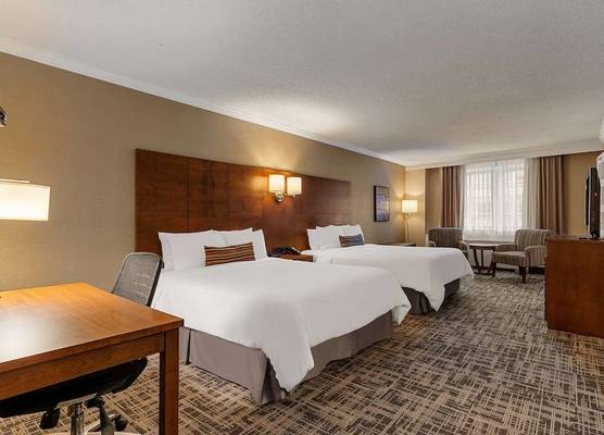 Best Western Ville-Marie Montreal Hotel & Suites 1