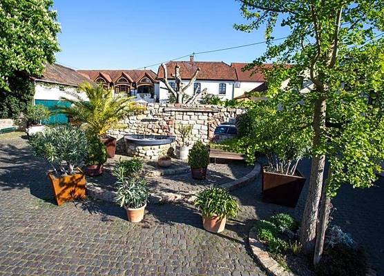 Landhotel Battenheimer Hof 1