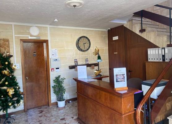 Green Grove Guest House 1