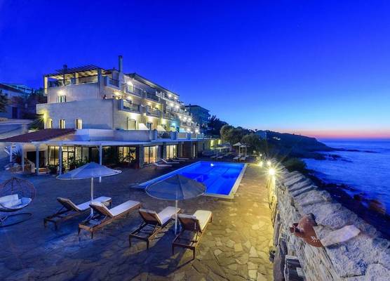 Cavos Bay Hotel & Studios 1