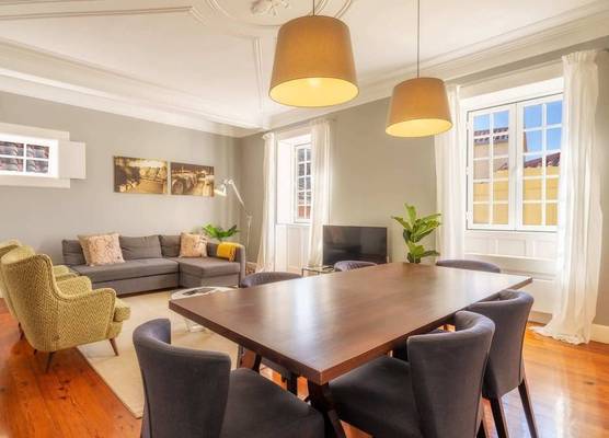 The Wine Lodges by an island apart 1