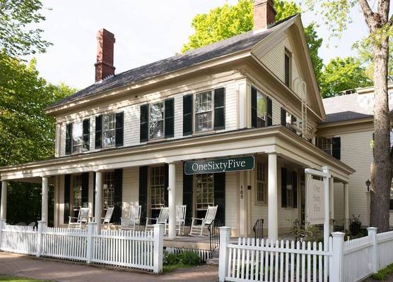 OneSixtyFive, The Inn on Park Row 1