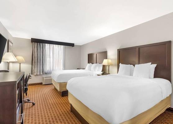 Quality Inn & Suites Chattanooga-East Ridge 1