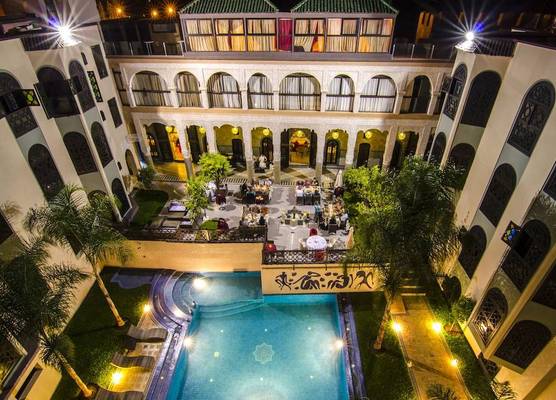 Palais Ommeyad Jacuzzi Suites & Spa 1