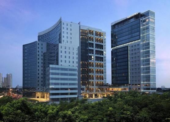 Novotel Samator Surabaya Timur 1