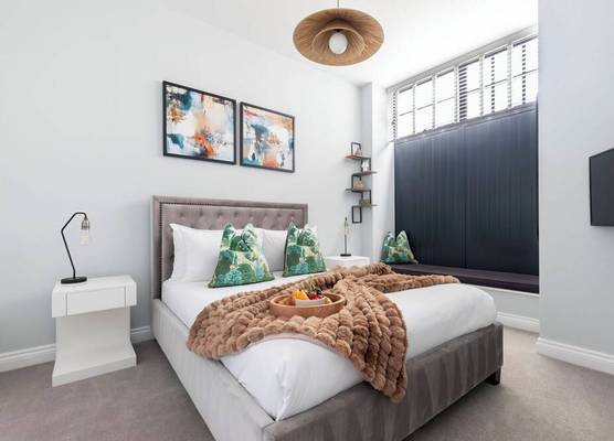 Elliot Oliver - Stylish 2 Bedroom Town Centre Apartment 1