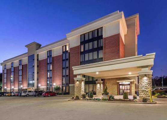 Drury Inn & Suites Atlanta Airport 1