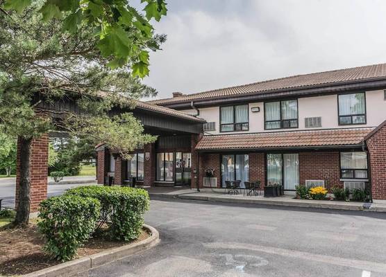 Comfort Inn Drummondville - Highway 20 1