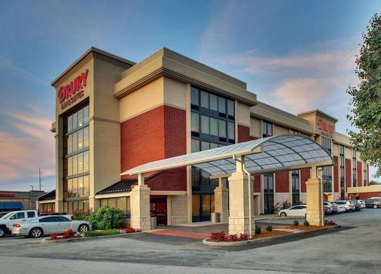 Drury Inn & Suites Bowling Green 1