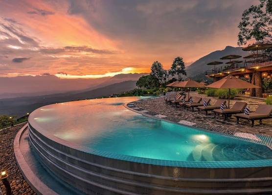 Dream Cliff Mountain Resort 1