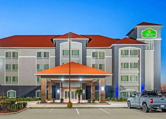 La Quinta by Wyndham Gainesville 1