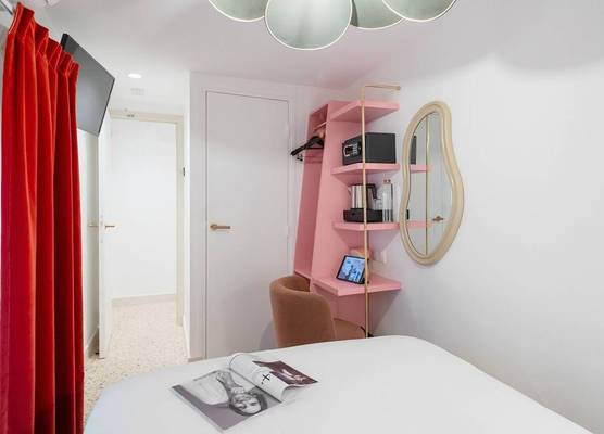 Trendy Canettes Hotel 1