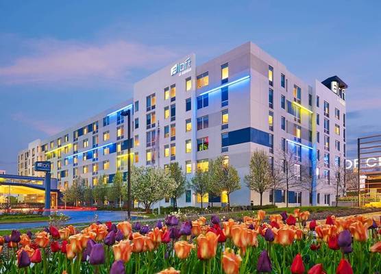 Aloft by Marriott Chicago O'Hare 1