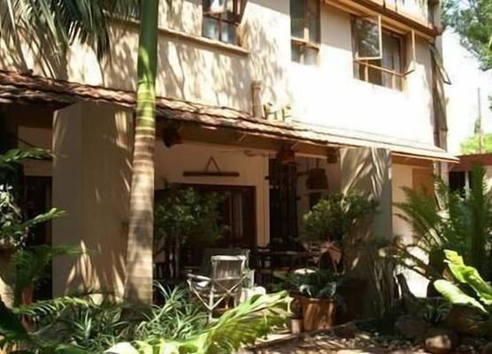 Colbyn Guest Lodge 1