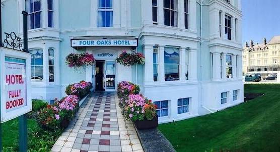 Four Oaks Hotel 1