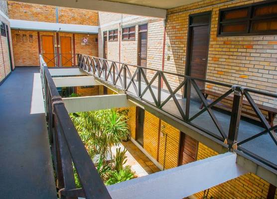 Economy Flat 1