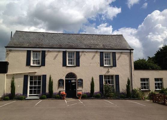 Castle Lodge Hotel 1