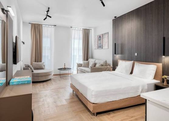 Athenian Heart Suites 1