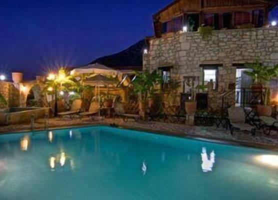 Stone Village Hotel Apartments 1
