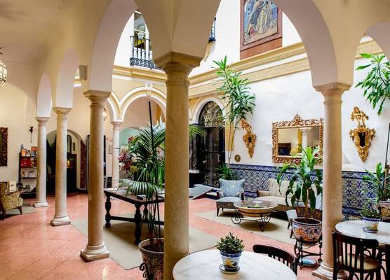 Hotel Abanico Casa Palacio 1