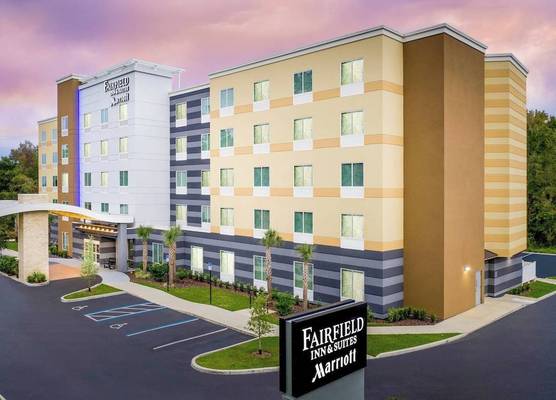 Fairfield Inn & Suites by Marriott Gainesville I-75 1