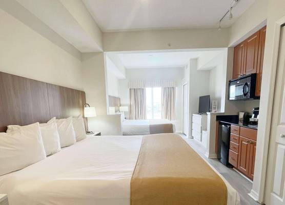 The Point, Lux Apartment 4 min from Universal 1