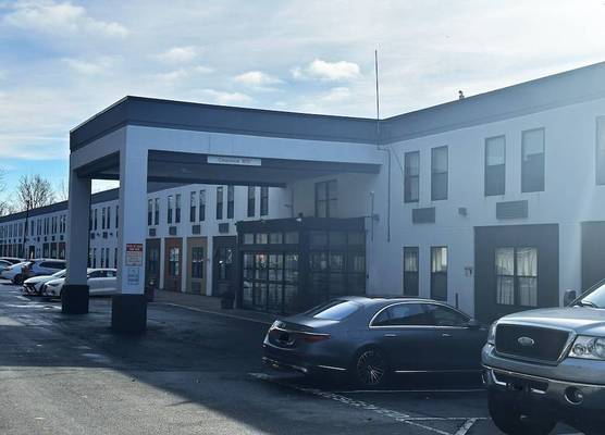 Red Roof Inn & Suites Middleborough 1