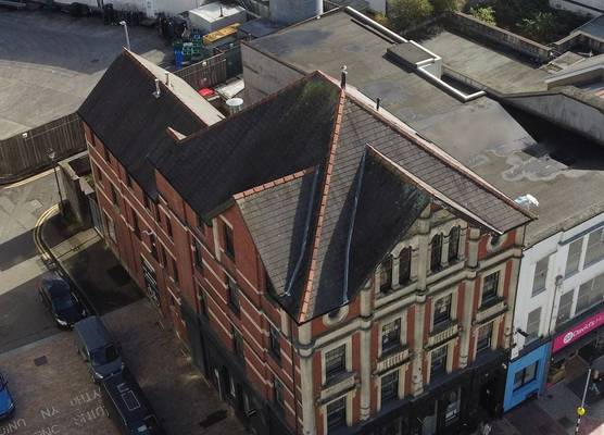 Captivating 1-Bed apartment Merthyr Tydfil - 1