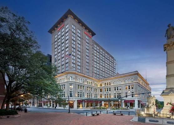 Lancaster Marriott at Penn Square 1