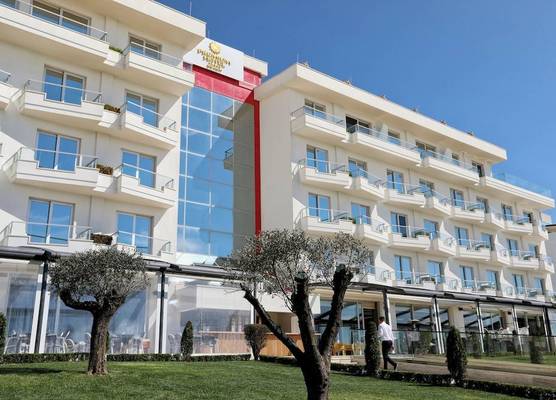 Premium Beach Hotel 1