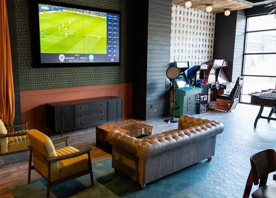 Holiday Inn & Suites NASHVILLE DOWNTOWN - BROADWAY by IHG 1
