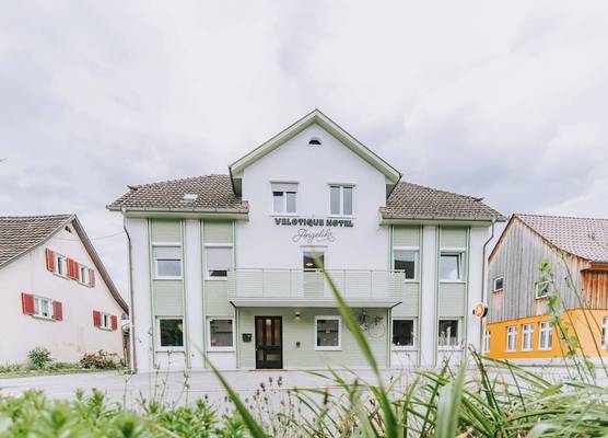 Velotique Hotel Angelika - Self-Check-in 1