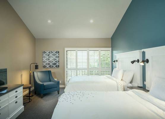 Pacific Shores Inn 1