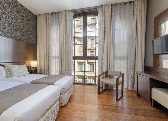 Barcelona Hotel Colonial 1