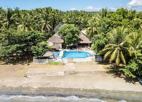 AGM Beachfront Resort 1
