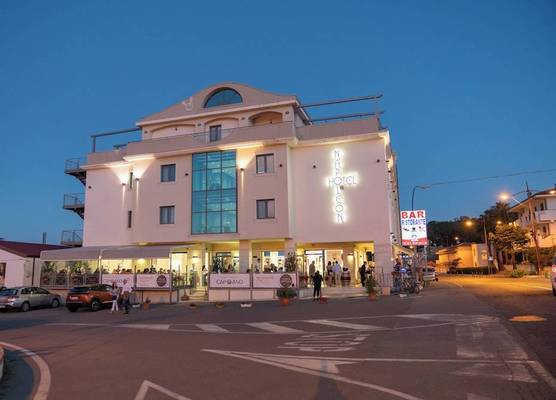 Hotel Napoleon 1