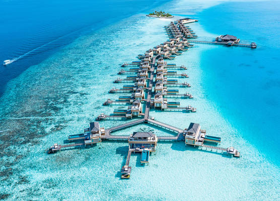 Angsana Resort & Spa Maldives Velavaru 1