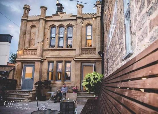 The George Wright Boutique Hotel, Bar & Restaurant 1