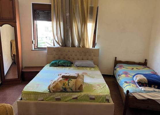 Dyrrah Rooms Centre 1