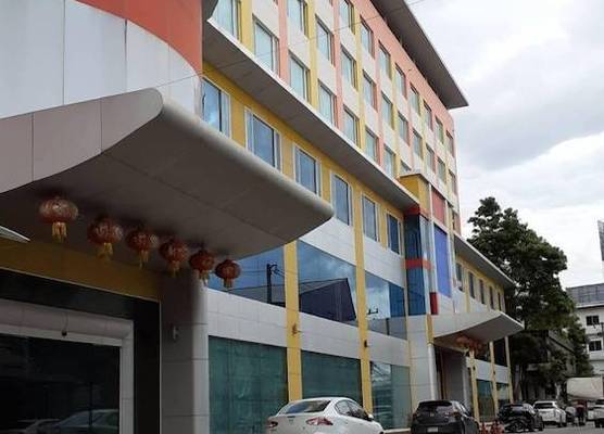 Pratunam Hotel 1