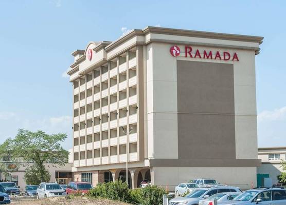 Ramada by Wyndham Edmonton South 1
