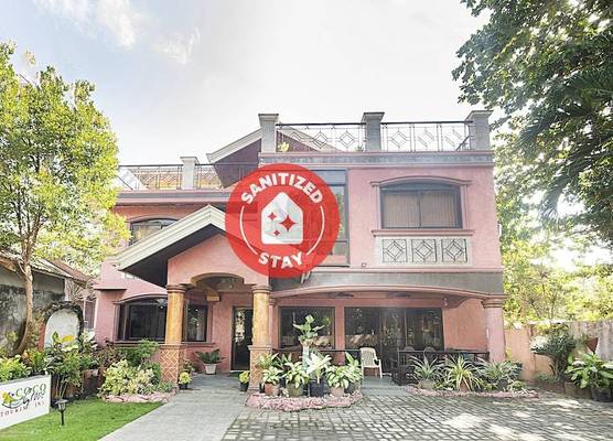RedDoorz at Coco Grove Tourist Inn 1
