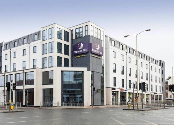 Premier Inn Canterbury City Centre 1